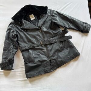 Avanti Women’s Leather Jacket size M (F)